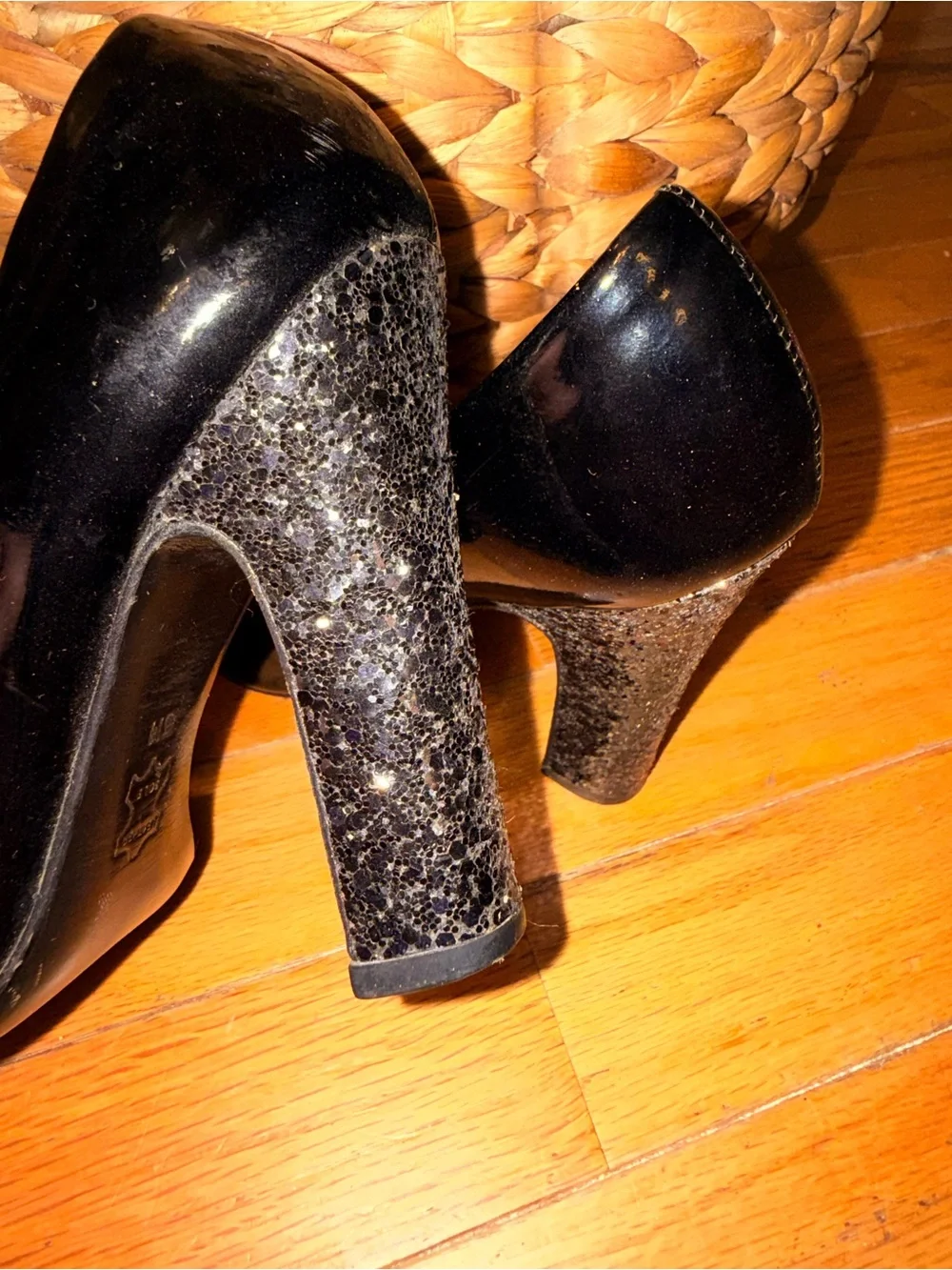 Tory Burch Black Patent Round-Toe Pumps